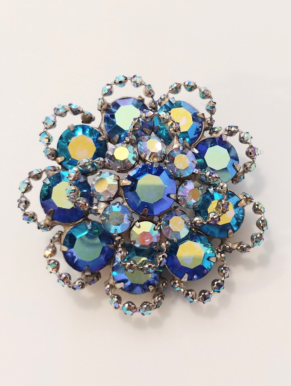 Stunning Large High-end Vintage Blue Aurora Rhinestone Brooch Pin